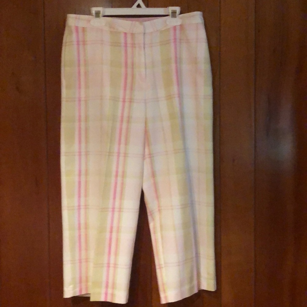 Lily’s of Beverly Hills capris